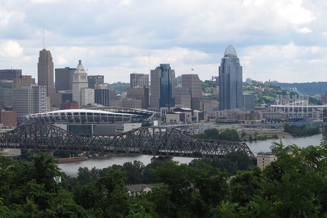 Cincinnati City Skyline